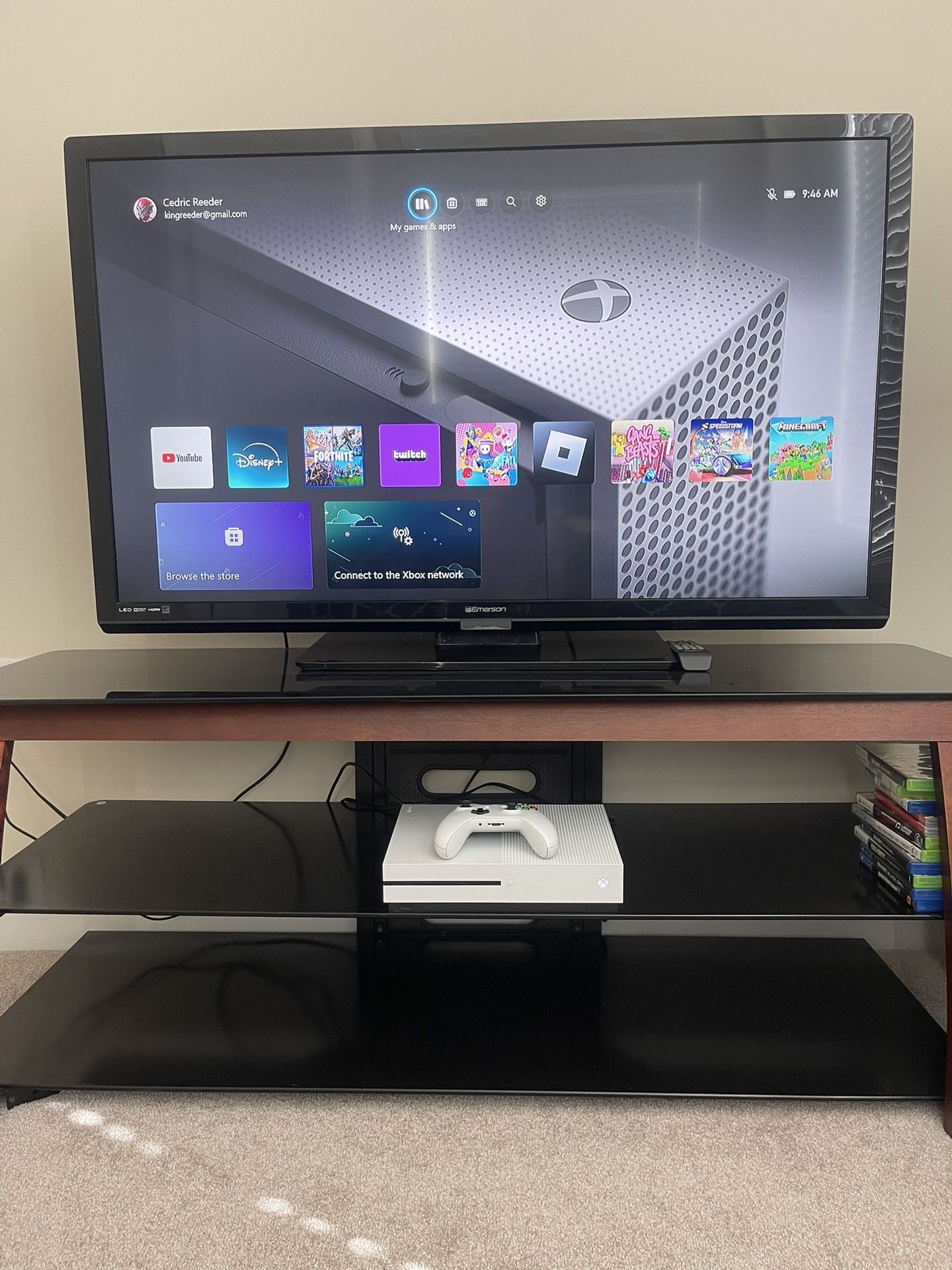 50 Inch Tv Plus Xbox One S 1TB