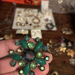 Jeweled Broche And Size 8 Ring . Both For 7$