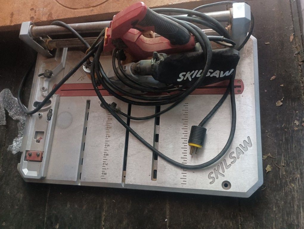 Skil Portable Table Saw