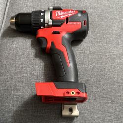 Drill Milwaukee