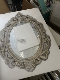 2 Matching Mirrors