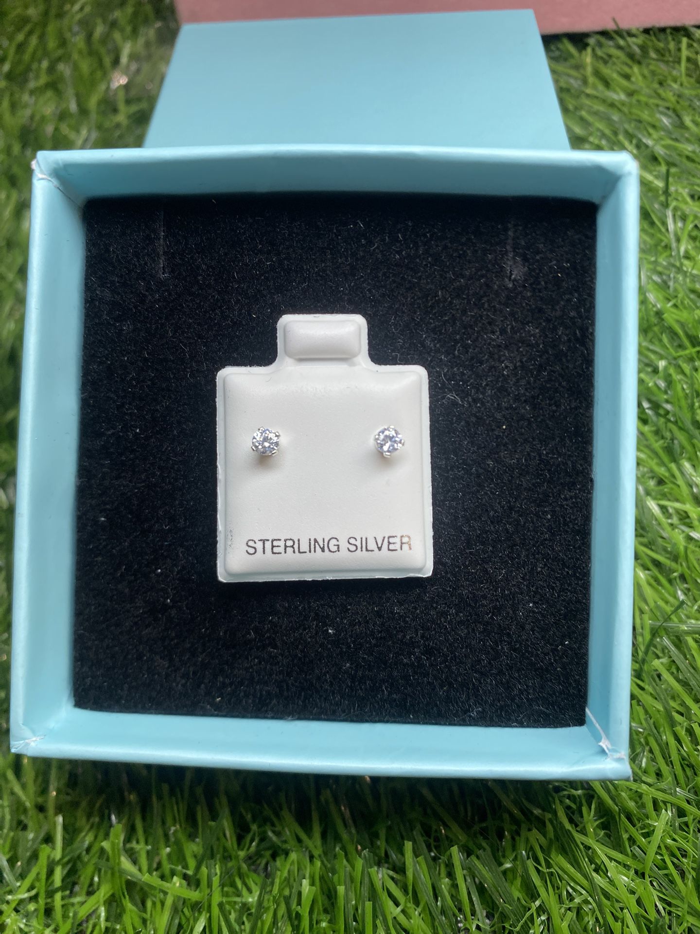 Silver White Diamond Earrings