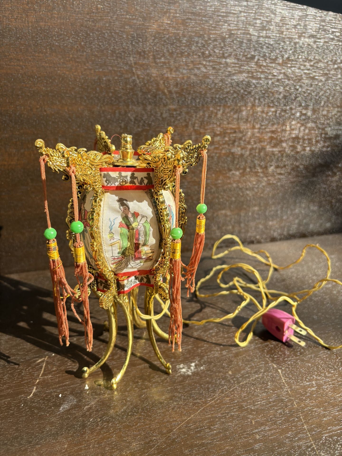 Chinese vintage shine lamp