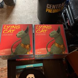 Lying Cat Statue Collectibles 