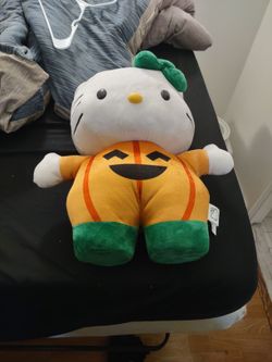 Hello Kitty Collectable Stuffed Animal Brand New 