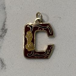 Vintage-style "C" initial pendant charm