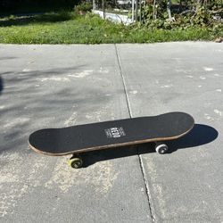 Skateboard 