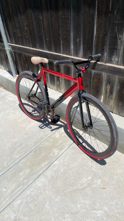 Uptown fixie bike