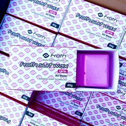 NIB Surfboard Wax Froth All Temp 