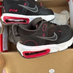 Toddler Nike 