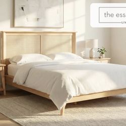 2 Nightstands With Drawers Living spaces Like New