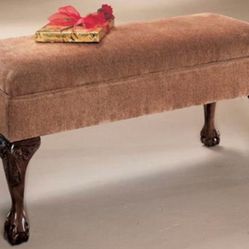 Cedar Lined Storage Bench With Claw Feet