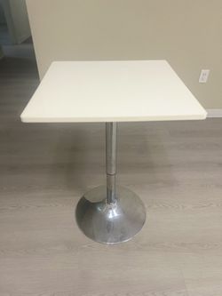Bar Table 24”x24” with Stainless Steel Stand