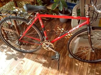 Trek 720 suntour