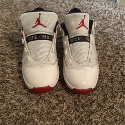 Jordan 11 Retro Low White Red 