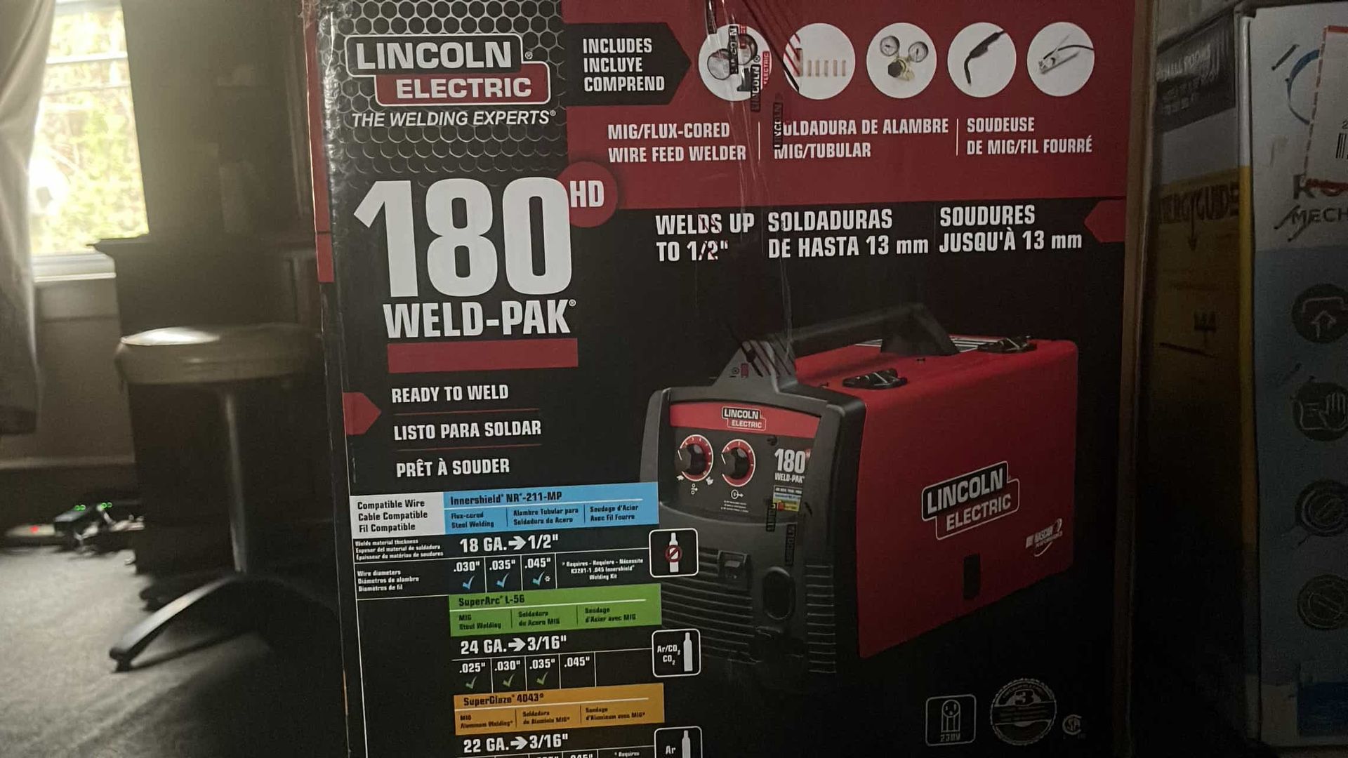 Lincoln Electric 180HD Welder, MIG flux cored NEW