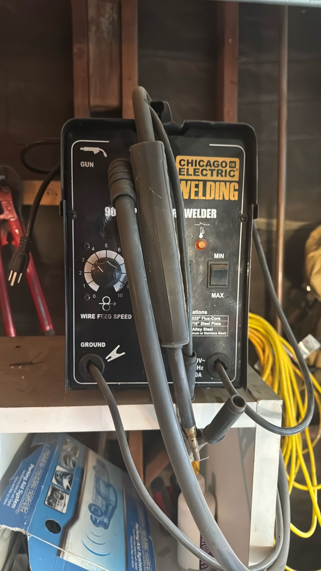 MiG Welder. Wire Feed.