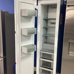 Monogram Side-by-Side Refrigerator in Spill Resistant Glass Shelves with Panel-Ready Exterior and White