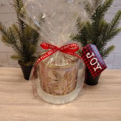 Christmas Gift Set 🎄 Bath And Body Works Candle & Holder 