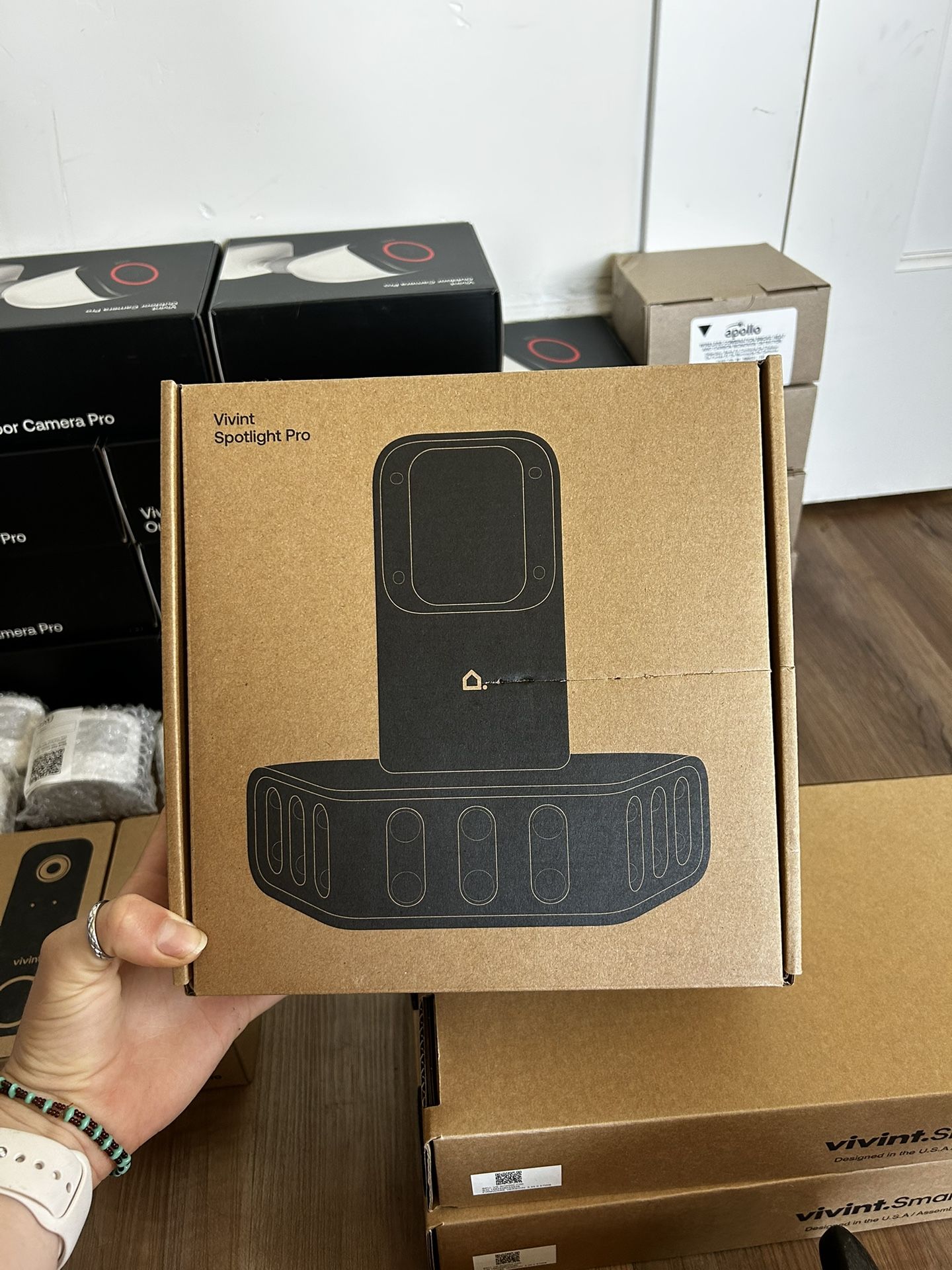 Vivint spotlight pro