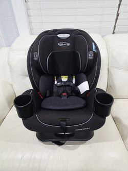 Graco TrioGrow 3-in-1 Convertible Car Seat Carseat