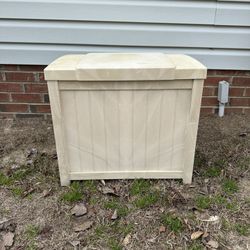 Suncast Storage Box