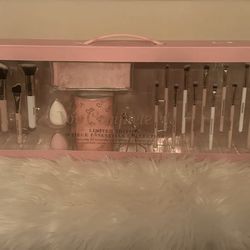 28pc You Complete Me Viral Ticktock Makeup Brushes * Firm On Price*