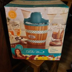 Ice Cream Maker 