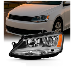 Volkswagen Jetta Passenger new in its box. left side light