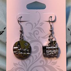 Harry Potter inspired Earrings 1 Pair. Brand New