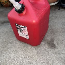 Midwest 5 Gallon Gas Can