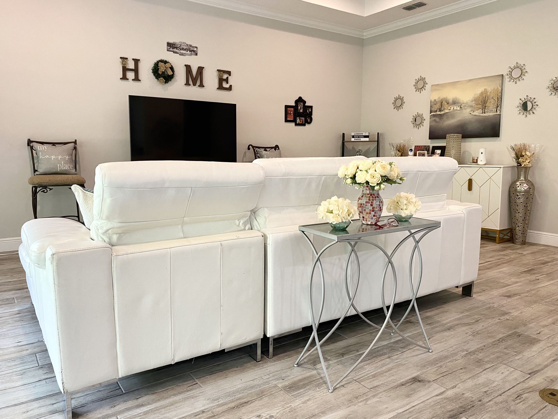 Modern Sectional COUCH