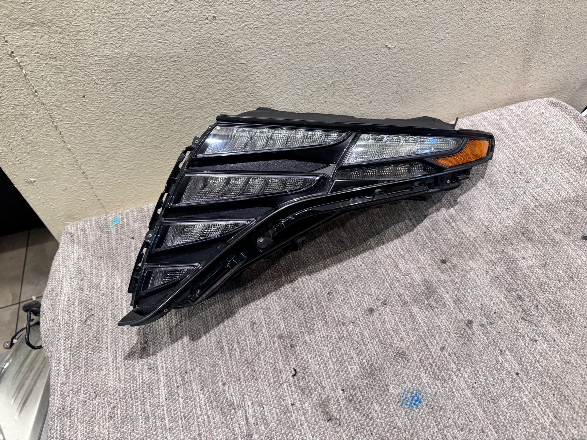 2022 to 2024 HYUNDAI TUCSON RUNNING LIGHT LH