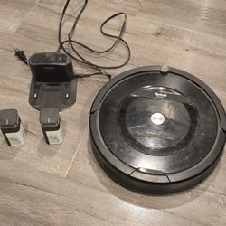 iRobot Roomba 805 