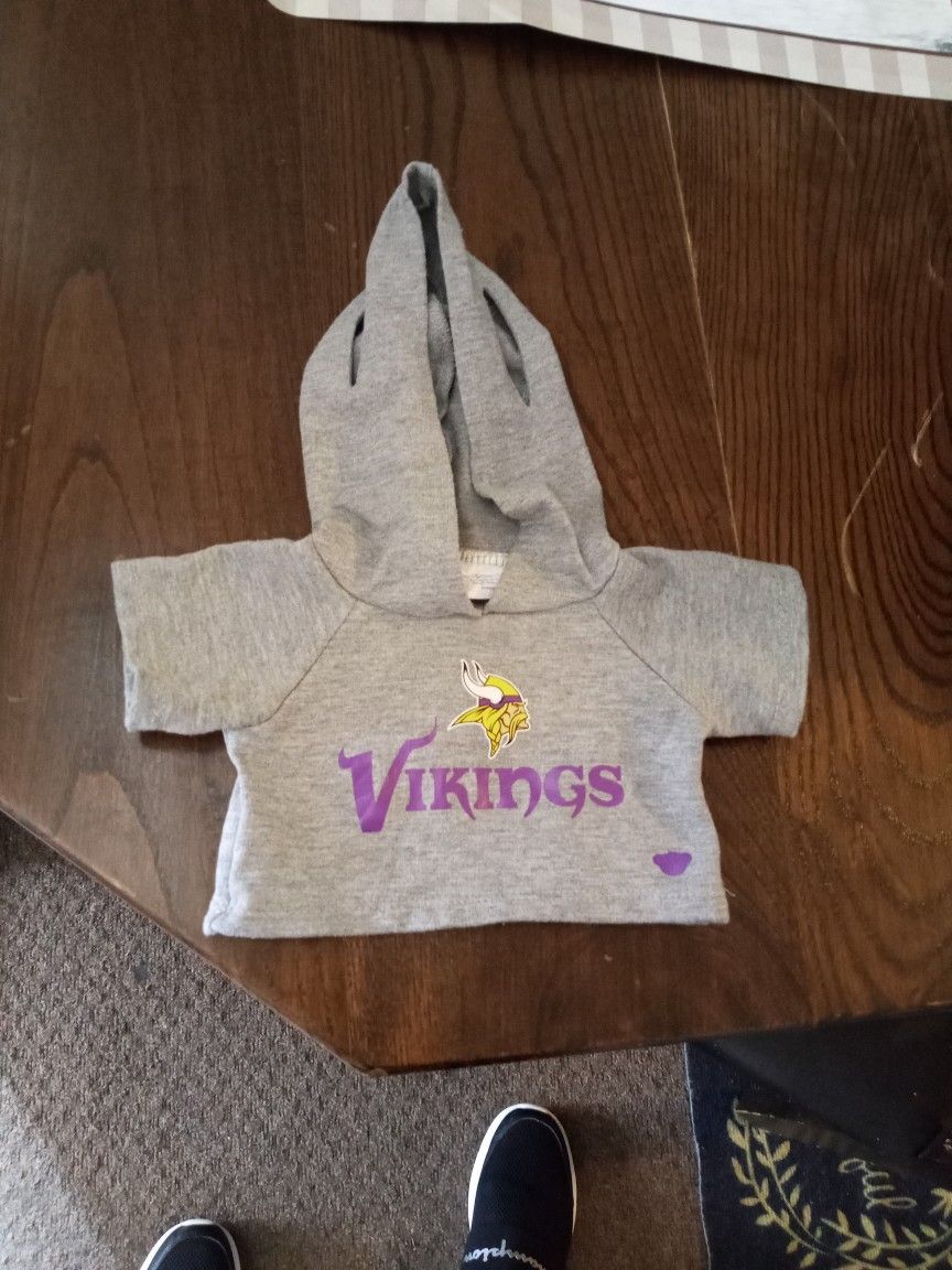 Bear Shirt With Vikings On It  ,Clean $10.00