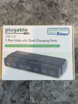 Plugable 7‑port USB 3.0 hub with dual charging