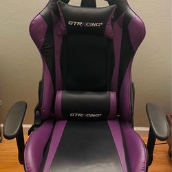 Gaming chair