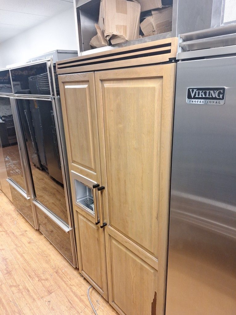 Viking Refrigerator And Freezer Side By Side 42" Inch Panel Ready 