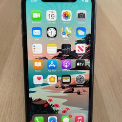 iPhone XR 64GB UNLOCKED -Fair Condition -Scratches on screen -FULLY FUNCTIONAL NO ISSUES!!!