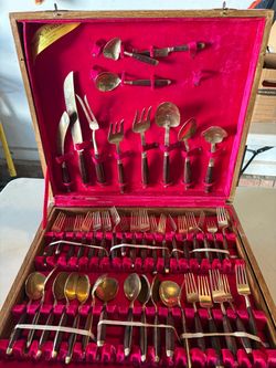 Vintage Peng’s Jewelry Bangkok Thai Flatware Set - Large Set in Original Case