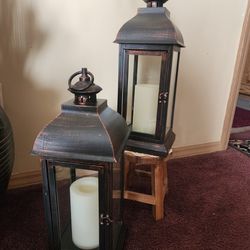 2 lanterns with vase stool NOT included