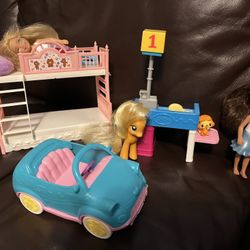 Barbies - Chelsea Dolls with Playsets