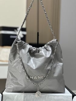 Shoulder bag, size 23b 22BAG, light gray