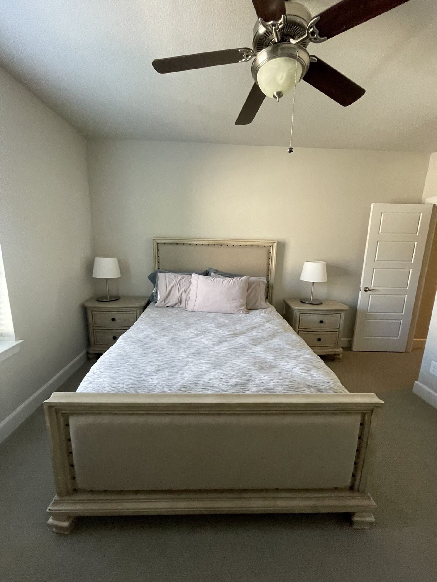 Queen Bedroom Complete Set  