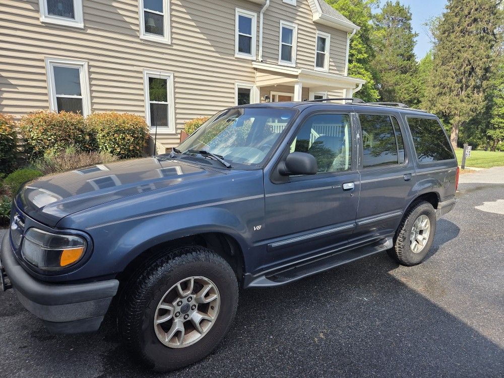 1998 Ford Explorer Or Best Offer, Be Fair