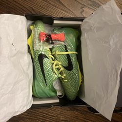 Kobe grinch football Cleats 
