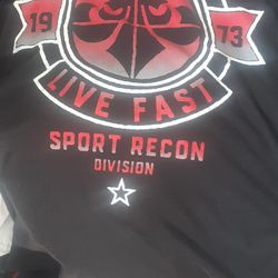 Affliction shirt shirt from the Buckle size 2XL 3XL looks great very nice stylish & comfy