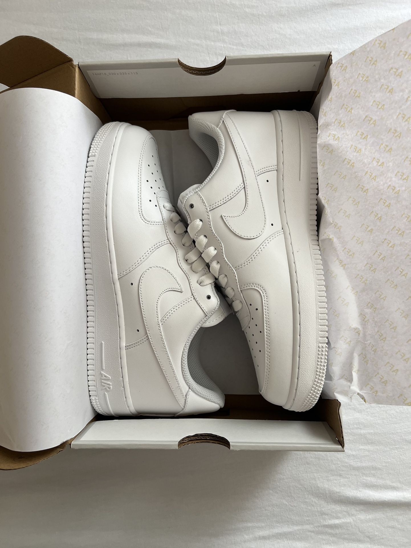Nike Air Force One Low Top White 007 1