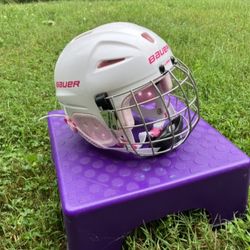 Youth Bauer lil sport helmet