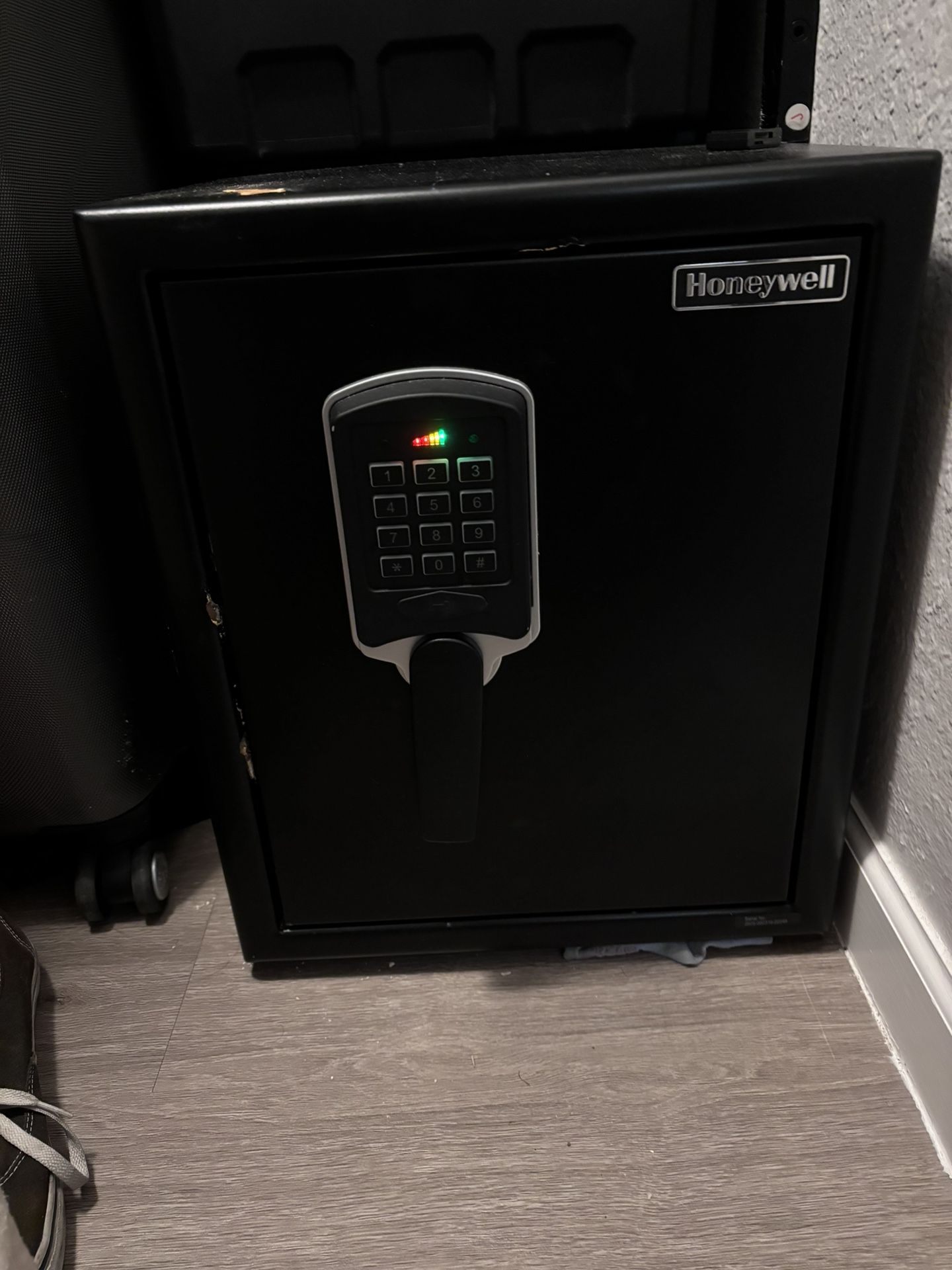 Honeywell Safe